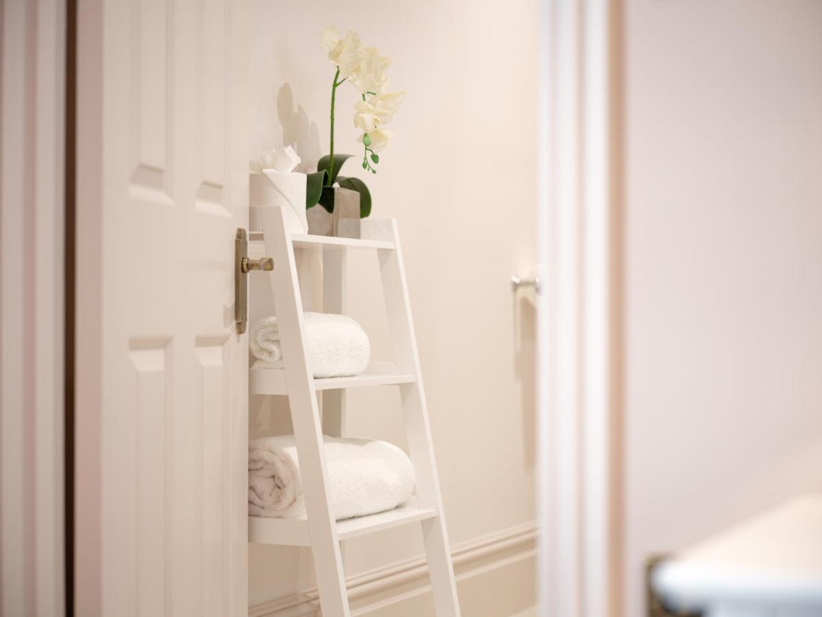 リングウッド Tyrrells Park Bed & Breakfast エクステリア 写真