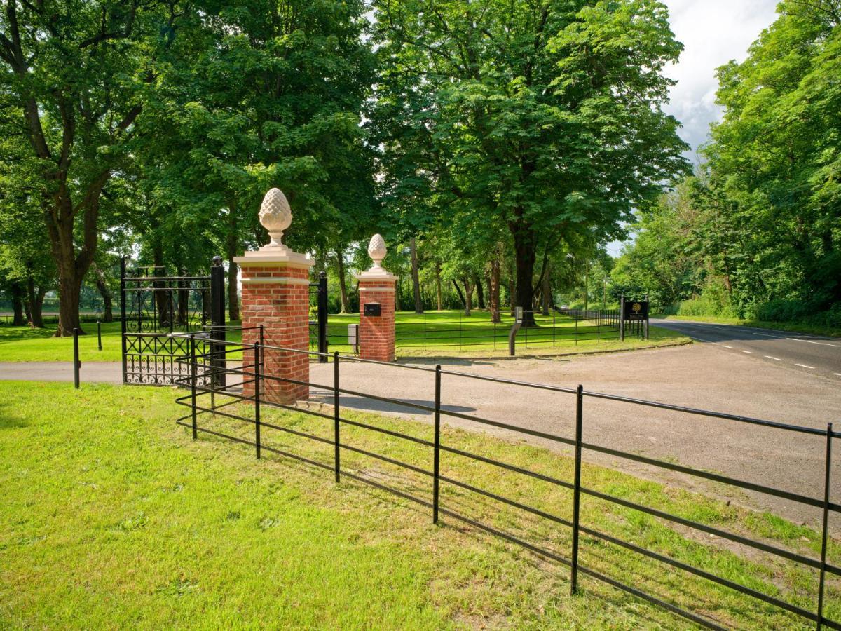 リングウッド Tyrrells Park Bed & Breakfast エクステリア 写真